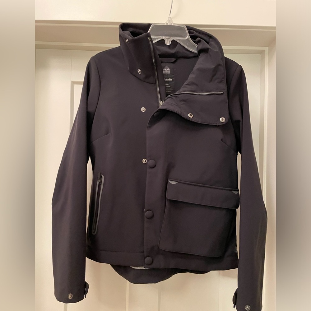 Columbia Omni Shield Advanced Repellency Dressy Rain Jacket